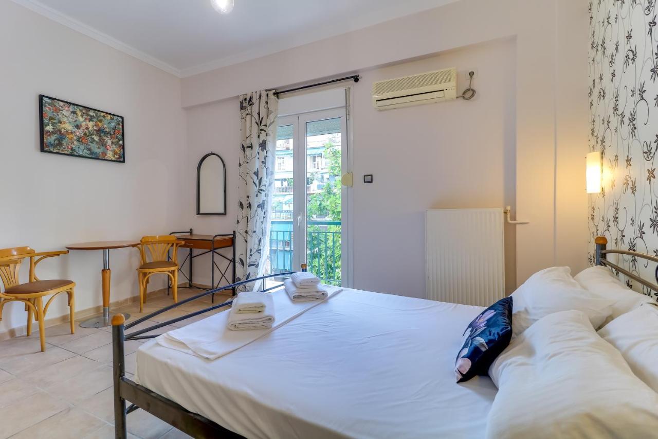 Hoteleros Dionysos Athens Exterior photo